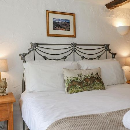 Woodloft Cottage เอลเทอร์วอเทอร์ ภายนอก รูปภาพ