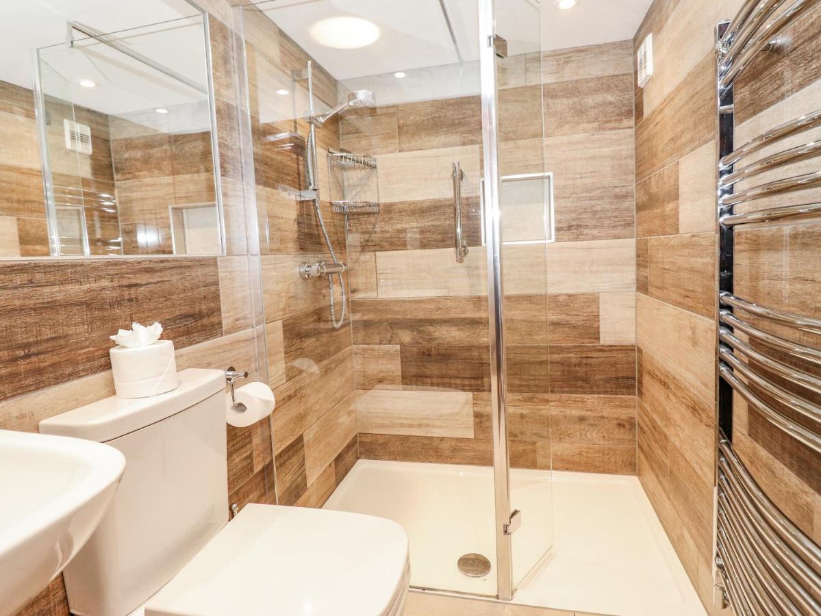 Woodloft Cottage เอลเทอร์วอเทอร์ ภายนอก รูปภาพ